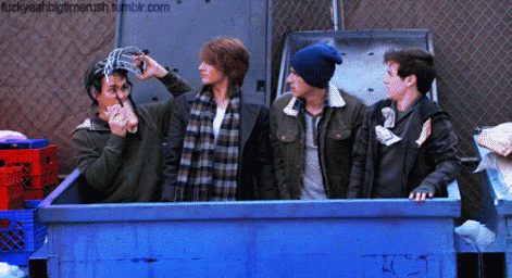 group_92.gif