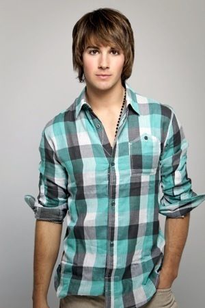 james-big-time-rush-11712213-300-450.jpg