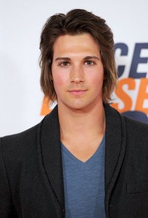 jamesmaslow-303x445.jpg