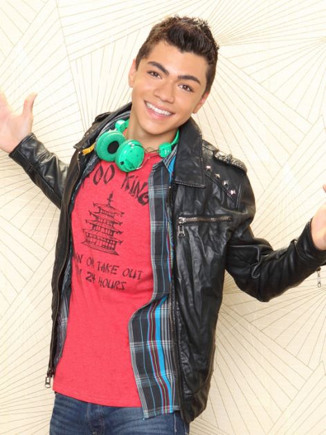 shake-it-up-adam-irigoyen-4.jpg